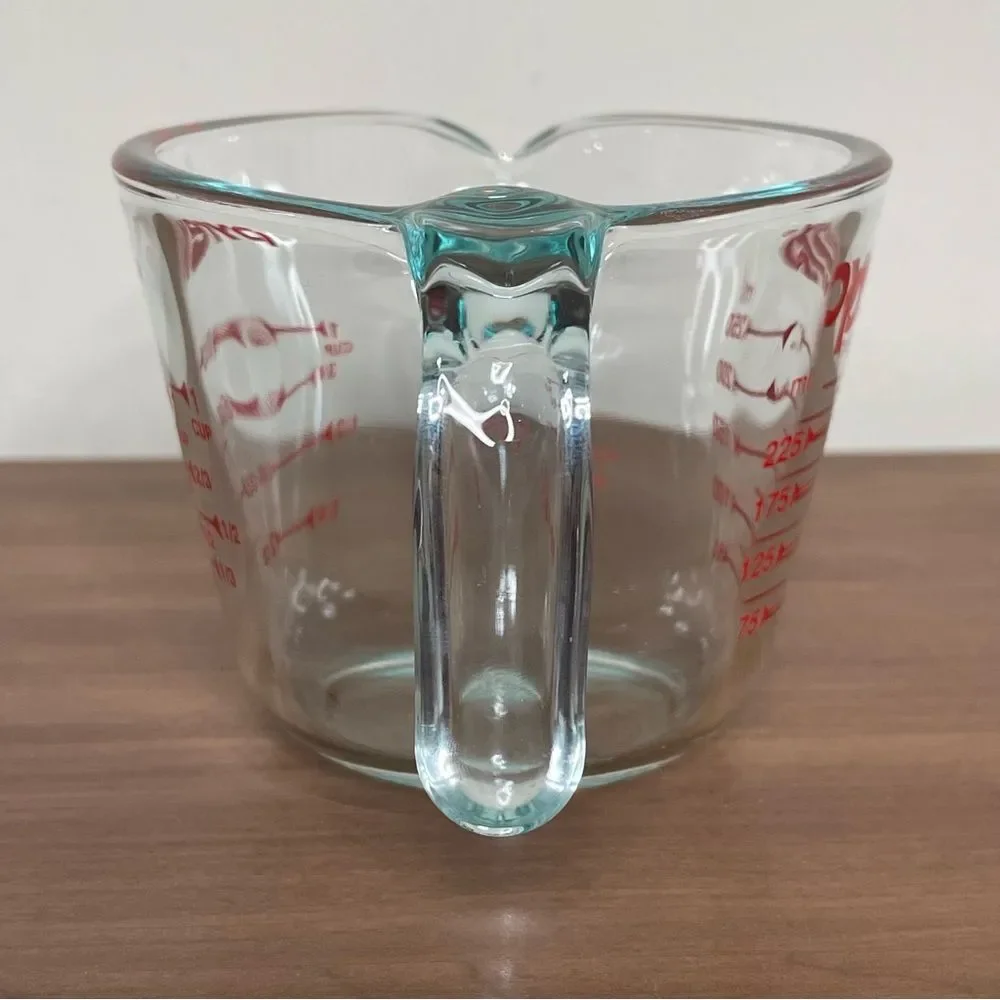 Vintage pyrex USA One Cup Glass Measuring Cup Red Graphics Retro Like New